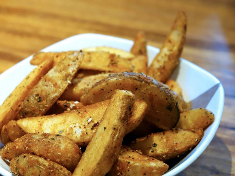 recherche fournisseur de pomme de terre pour rôtisserie halal à Sens et Orléans